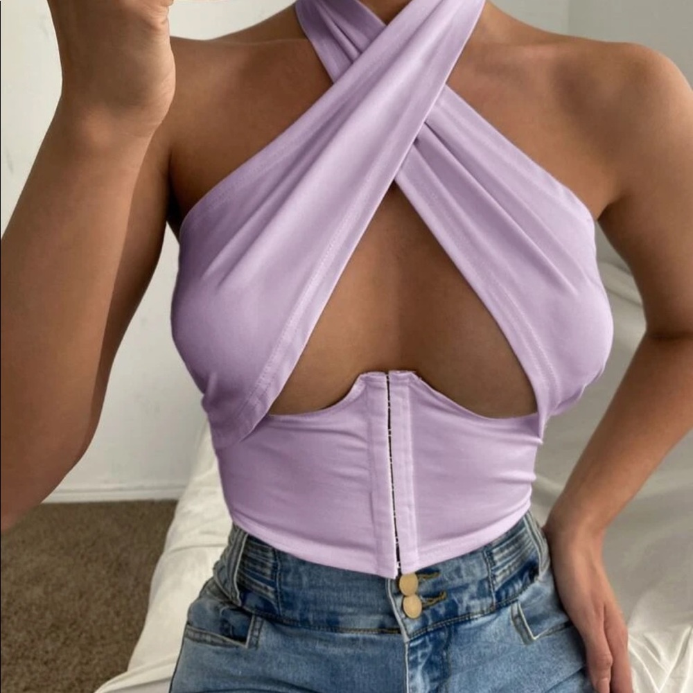 Crossover crop top